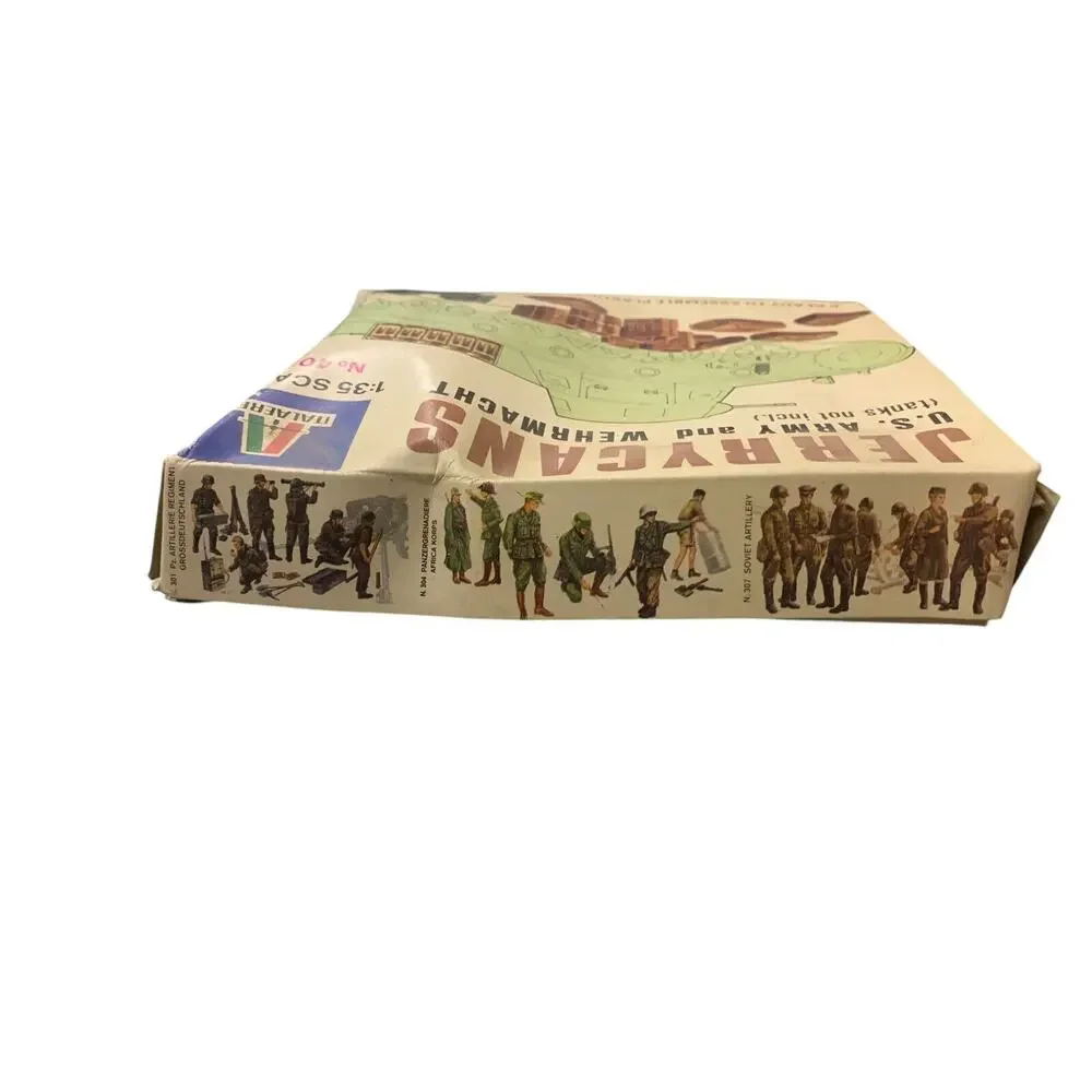 Jerrycans Jerry Cans US Army and Wehrmacht 1:35 Scale Italeri Model Kit Set‎ 402
